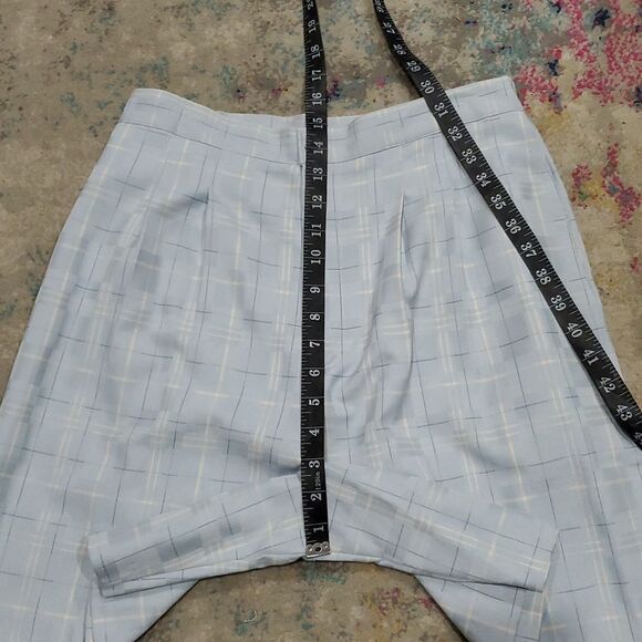 2 Piece Vintage Golf Outfit - Blue & Cream Jacket & Shorts - Picture 5 of 16